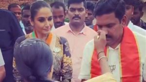 Drugs racket: సీఎం కొడుకుతో నటి రాగిణి, ఫోటోలు, వీడియోలు వైరల్, ఆ రోజు అదే లింక్, శివశివ ! 