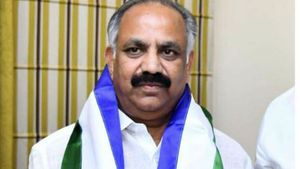  కరోనా కాటు: వైయస్సార్సీ కీలక నేత ద్రోణంరాజు శ్రీనివాస్ కన్నుమూత