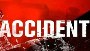  కారు - ఆటో ఢీ: నలుగురు మృతి - నెత్తురోడిన మెదక్