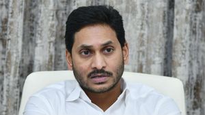 కేంద్రం వరమిచ్చినా జగన్ మీనమేషాలు- ఆగిన ఏపీపీఎస్సీ నోటిఫికేషన్లు- నిరుద్యోగులకు చుక్కలు..