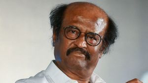 రజినీకాంత్‌ను బీజేపీ ఇబ్బంది పెడుతోందా?: కోర్టుకెక్కిన తలైవా: వేడెక్కిన తమిళ రాజకీయాలు