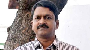   టీడీపీ ఎమ్మెల్యే పయ్యావుల కేశవ్ కు కరోనా పాజిటివ్ ... ఏపీలో తాజా కరోనా పరిస్థితి ఇదే 