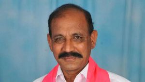 నోముల అంత్యక్రియలు పూర్తి.. హాజరైన సీఎం కేసీఆర్, అండగా ఉంటామని భరోసా