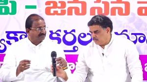 ఆన్‌లైన్ ద్వారా నామినేషన్లు: జగన్ పుణ్యంతో జైలుకు: సుమోటో: అన్ని స్థానాల్లో పోటీ: సోము-నాదెండ్ల