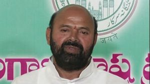 నగ్నంగా మోకాళ్లపై ప్రదర్శన చేస్తా..?: ముత్తిరెడ్డి యాదగిరి రెడ్డి హాట్ కామెంట్స్.. 