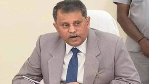 ఇద్దరు కలెక్టర్లపై చర్యలు..ఎస్ఈసీ ఆదేశాలతో జీఏడీకి సరెండర్