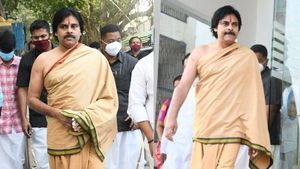 తిరుపతి ఉపఎన్నిక: పవన్ రామబాణం -రూ.30లక్షల విరాళం -రాక్షసుడుణ్ని పండితుడంటూ అనూహ్యం