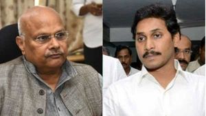  జగన్ తన గొయ్యి తానే తీసుకుంటున్నాడు, ఉద్యోగుల తీరు ఇలా దేశ చరిత్రలోనే లేదు : యనమల ఫైర్