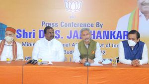బడ్జెట్‌ సూపర్‌- ఆర్ధిక వ్యవస్ధకు ఊతం- విజయవాడలో విదేశాంగమంత్రి జై శంకర్‌ కితాబు