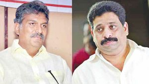 తెలుగు తమ్ముళ్ళ ఆధిపత్యపోరు .. కేశినేని వర్సెస్ బుద్దా వెంకన్న .. రంగంలోకి చంద్రబాబు 