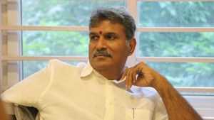 39వ డివిజన్‌ అభ్యర్థి ఖరారు.. పంతం నెగ్గించుకున్న కేశినేని నాని