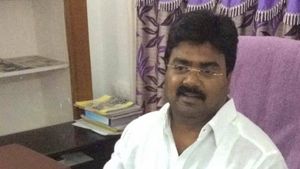 వాపును చూసి బలుపనుకుంటే మునిగిపోయేది వైసీపీనే : కూన రవి కుమార్ షాకింగ్ కామెంట్స్