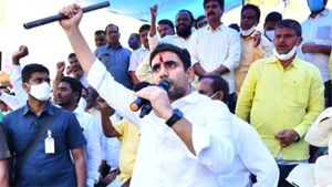  డెమోక్రసీకి జగన్ మోనోక్రసీకి  మధ్య ఎన్నికలు ... విజయం వైసీపీదే అయినా .. లోకేష్ సెన్సేషన్ 