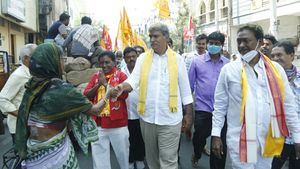 కాకరేపుతున్న బెజవాడ పోరు- కీలకంగా రాజధాని తరలింపు- గెలుపు అంచనాలివే..