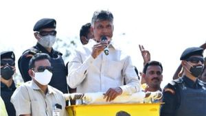 ఎన్టీఆర్ కాదు నేనే వస్తా .. లేదంటే లోకేష్ ను పంపుతా : కుప్పంలో చంద్రబాబు వ్యాఖ్యలు 