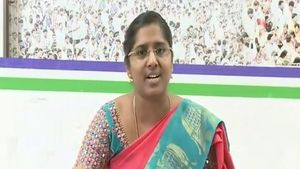  ఏపీలో మేయర్‌, ఛైర్మన్ల ఎన్నికలు-తాడిపత్రిలో టెన్షన్‌-విజయవాడలో అసమ్మతి