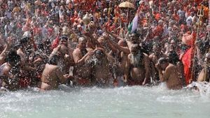Kumbh Mela: సార్.... అక్కడి నుంచేనా,  ఇక్కడికి వస్తే RT-PCR పరీక్ష, ఐసోలేషన్ లో ! 