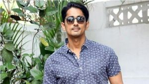 Hero: రేప్ చేసి చంపేస్తారంట, 24 గంటల్లో 500 వార్నింగ్ ఫోన్లు, బీజేపీ పనే, బాయ్స్ సిద్దార్థ్ ఫైర్ ! 