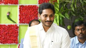 యువతకు జగన్ సర్కార్ గుడ్‌న్యూస్: లక్షన్నర మందికి పైగా బెనిఫిట్: మైక్రోసాఫ్ట్‌తో 