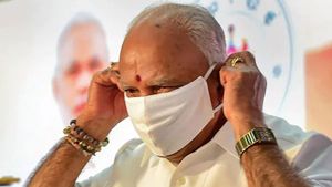 కరోనా ఎఫెక్ట్: కర్ణాటక ప్రభుత్వం సంచలన నిర్ణయం