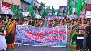 వైఎస్‌ షర్మిల మద్దతు కోరిన అమరావతి జేఏసీ-ఇద్దరూ సాక్షి బాధితులమే- మీకూ మద్దతు