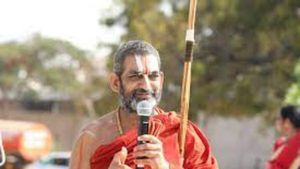  ప్రాణాలు నిలిపే మందుపై ఎందుకీ వివాదం: ఆనందయ్య ఔషధంపై చినజీయర్ స్వామి