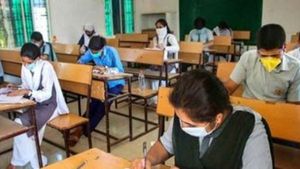 ఏపీ ఇంటర్‌ పరీక్షలు వాయిదా- ప్రభుత్వం కీలక నిర్ణయం