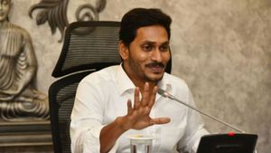 యువతకు వైఎస్ జగన్ గుడ్‌న్యూస్: ఏపీలో తొలిసారిగా: ప్రతి పార్లమెంటరీ నియోజకవర్గానికి ఒకటి 