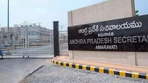 అమరావతి క్యాపిటల్ రీజియన్‌: వారంలో అయిదు రోజుల పని: వారికి మాత్రమే: ఏడాదికి..!