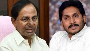 తెలంగాణలో మనోళ్లున్నారనే-కేసీఆర్ సర్కార్ పై జగన్ అసహనం-కేబినెట్లో కీలక వ్యాఖ్యలు