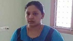  Illegal affair: ఎర్రగా, బుర్రగా ఉన్నానని భార్యకు బలుపు, ప్రియుడితో ఎస్కేప్, భర్త కేసు పెడితే !  