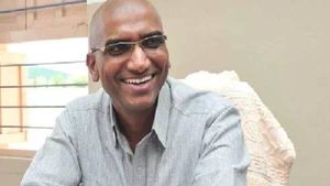 ప్రవీణ్ కుమార్‌‌పై కేసు.. కోర్టు ఆదేశాలతోనే,, ఎందుకంటే