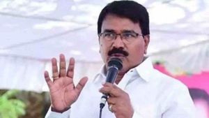 హమాలీ పని ఉపాధి కాదా..? కొలువులుపై నిరంజన్ రెడ్డి హాట్ కామెంట్స్