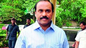 గాలి జనార్ధన్ రెడ్డికి సుప్రీంలో భారీ ఊరట-బళ్లారి, కడప, అనంతపురం టూర్ కు అనుమతి