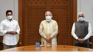 జగన్ అనూహ్యం: బీజేపీని తిడుతూనే బిల్లులకు మద్దతు, విశ్వాసం కోసమే -కర్నూలులో వక్ఫ్ ట్రిబ్యునల్ 