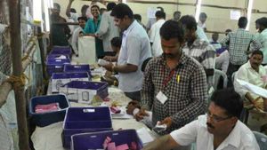 జెడ్పీటీసీ..ఎంపీటీసీ ఓట్ల లెక్కింపు ఆరంభం : మధ్నాహ్నం తరువాత ఫలితాలు : వైసీపీ నేతల్లో ధీమా..!!