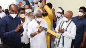 మార్కెట్‌లో టీటీడీ అగరబత్తులు: దేనితో తయారు చేస్తారో తెలుసా?: ప్రతి ఇంట్లో పరిమళాలు