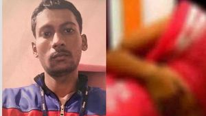 Illegal affair: ఓవర్ డ్యూటీ అనుకున్న భర్త, ఓవర్ టైమ్ ఎంజాయ్ చేస్తున్న భార్య, తమ్ముడు! 