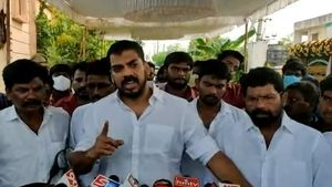 రేయ్ లోకిగా: నువ్వు, నీ అబ్బ నిజంగా రాయలసీమలో పుట్టివుంటే..: మంత్రి అనిల్ కుమార్ ఫైర్