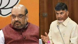 ఢిల్లీ కేంద్రంగా చంద్రబాబు కొత్త వ్యూహం- షా తో భేటీ వెనుక : జగన్ వ్యూహాన్నే ఇప్పుడు రివర్స్ లో..!!