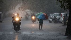 దసరా వేళ తుపాను ముప్పు - ఉత్తర కోస్తాలో తీరం దాటే ఛాన్స్ : నేటి నుంచి వర్షాలు..!!