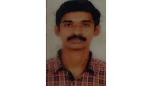  Husband: భార్య డాక్టర్, భర్త ప్రభుత్వ డాక్టర్, తేడాతో విడాకులు, స్టార్ హోటల్ లో విషం ఇంజెక్షన్ తో ! 