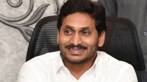 ఎయిడెడ్ స్వచ్ఛందమే: నిరభ్యంతరంగా వెనక్కి తీసుకోవచ్చు: తేల్చిచెప్పిన వైఎస్ జగన్