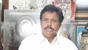 ఒమిక్రాన్‌కు ఆనందయ్య మందు: పంపిణీ నిలిపివేయాలంటూ గ్రామస్తుల ధర్నా: కృష్ణపట్నంలో ఉద్రిక్తత