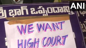 తెరమీదికి శ్రీబాగ్ ఒప్పందం: కర్నూలులో ఏపీ హైకోర్టు: మూడు రాజధానుల కోసం ఉద్యమాలు 