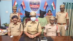 కన్న కూతుర్నే కడతేర్చిన కసాయి తల్లి, అమ్మమ్మలు; కారణం తెలిస్తే షాక్!!