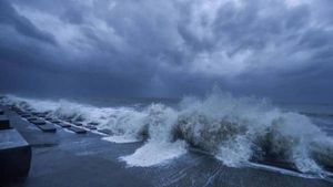  Cyclone Jawad: ఉత్తరాంధ్రకు పొంచి ఉన్న తుఫాను ప్రమాదం..భారీ వర్షాలు