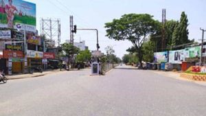 సిరిసిల్ల జిల్లా మరో గ్రామంలో లాక్‌డౌన్.. వరంగల్, మెట్‌పల్లిలో నో...?