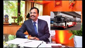 సజ్జనార్ సార్ మార్క్: ట్వీట్ చేస్తే చాలు బస్సు సర్వీస్.. ఏళ్లుగా రానీ చోటకు కూడా