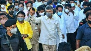 జగన్ ను దెబ్బ తీయాలంటే : పవన్ తో పొత్తు- చంద్రబాబు భారీ వ్యూహం : 9న నిర్ణయం దిశగా ..!!